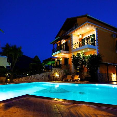 Hotel Odeon Vasiliki  Exterior photo