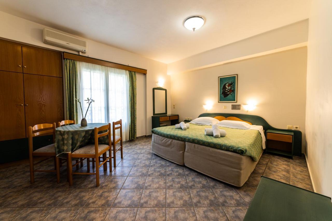 Hotel Odeon Vasiliki  Exterior photo