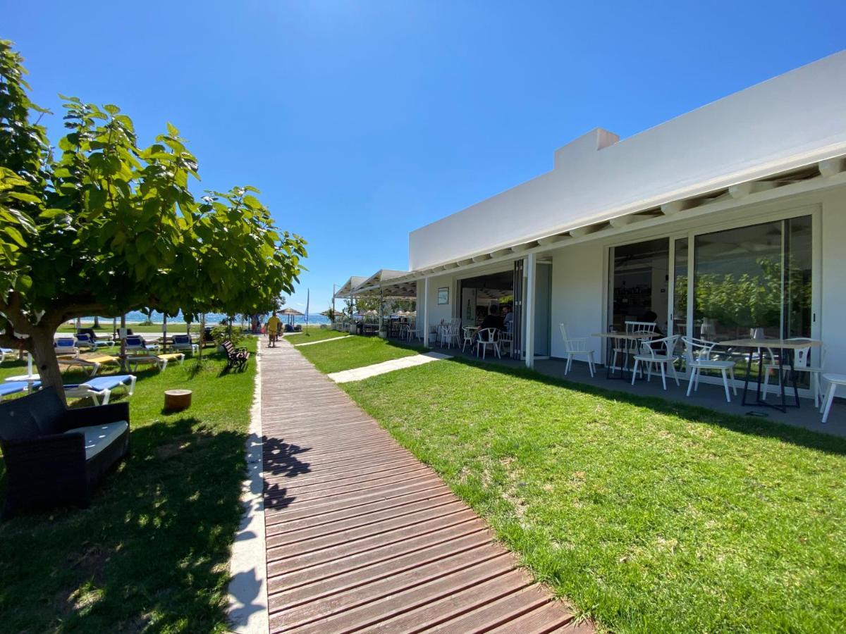 Hotel Odeon Vasiliki  Exterior photo
