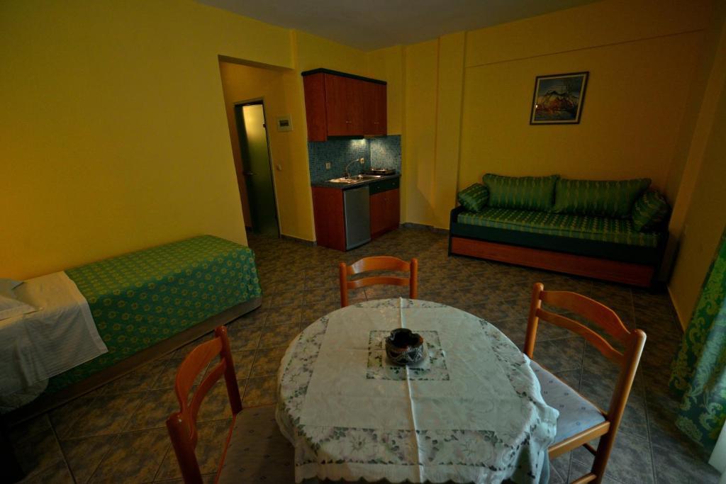 Hotel Odeon Vasiliki  Room photo